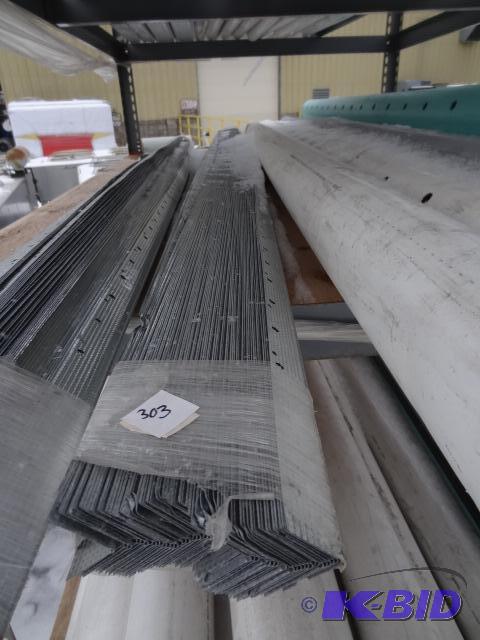 new lot of galvanized corner bead approx 50 p...
