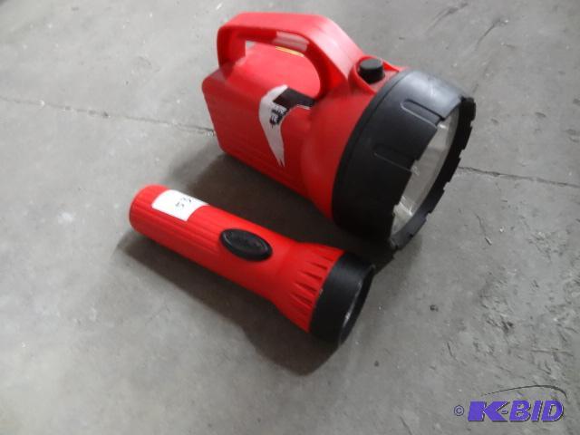 New lot of 2 flashlights. 1 Everready handhel...