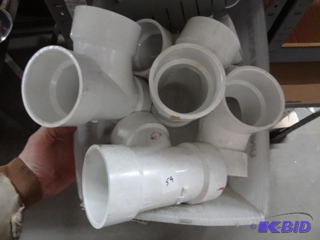 New 5 pc lot of 3&quot PVC pipe fittings. Qt...