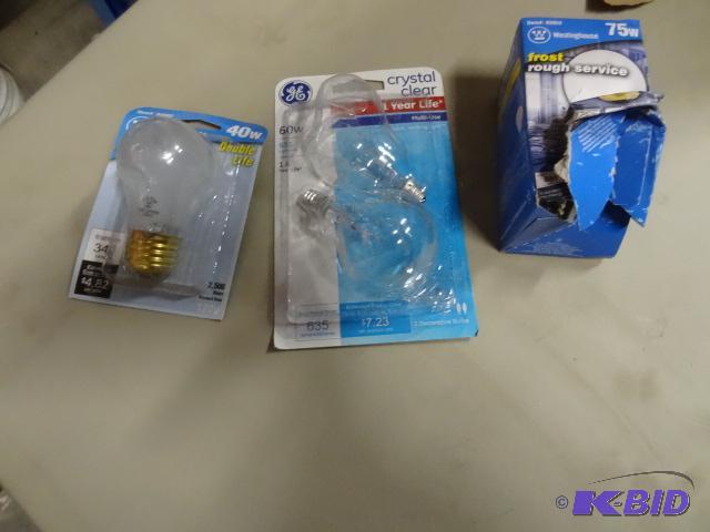 New large lot of appliance bulbs. Various sty...