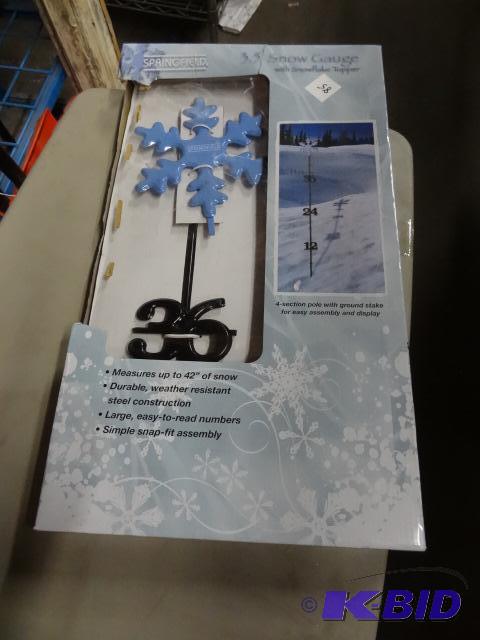 New Springfield brand 42in snow guage with de...
