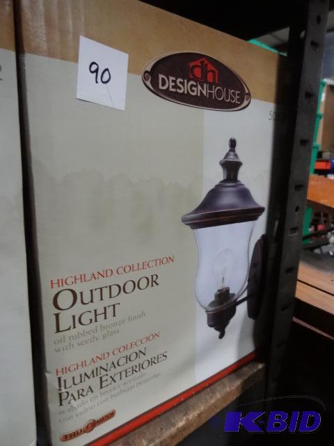 New in box design house brand Highland collec...