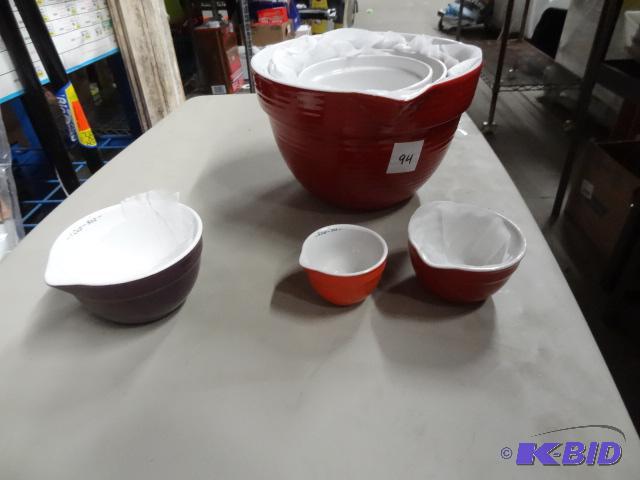 New Anchor Brand 7 pc nesting mixing and meas...