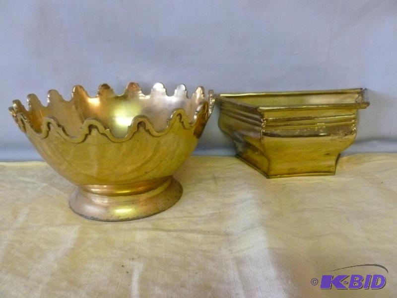 lot 178 image: This lot consists of a heavy brass bowl that ...