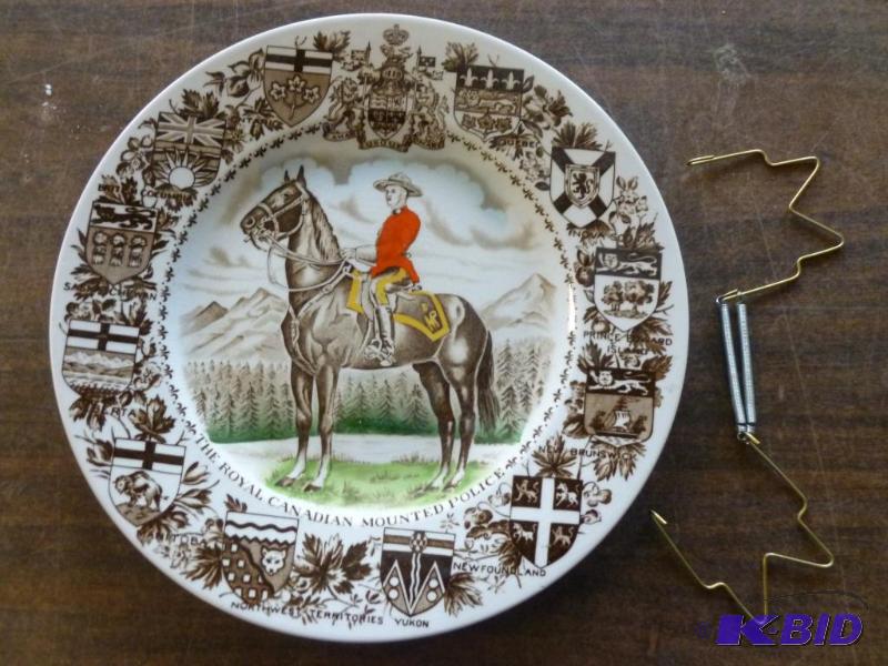 lot 198 image: Collectible Royal Canadian Mounted Police pla...