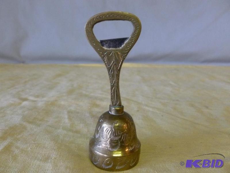 lot 27 image: Vintage etched cast brass dinner bell, measur...