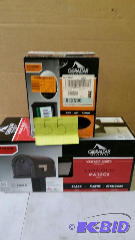Lot of Mailboxes