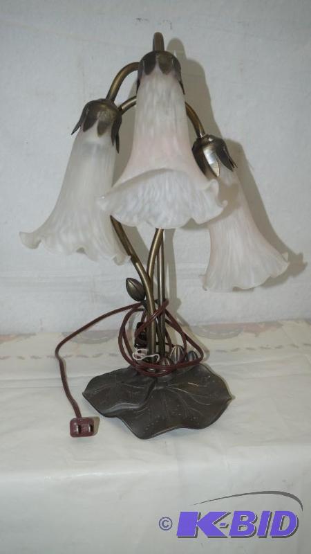 Tulip Globed Lamp