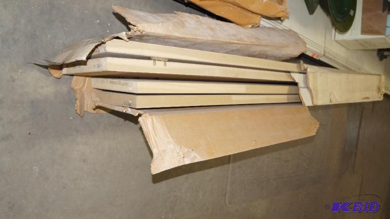 Set of 2 Oak Bi-Fold Doors
