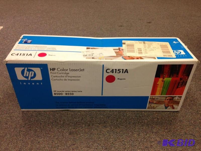 lot 18 image: New Genuine HP Color LaserJet C4151A MAGENTA ...