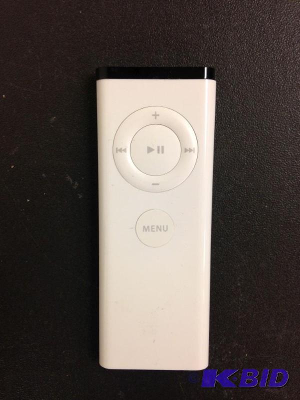 lot 6 image: Apple Remote Control Infared A1156 Has not ...
