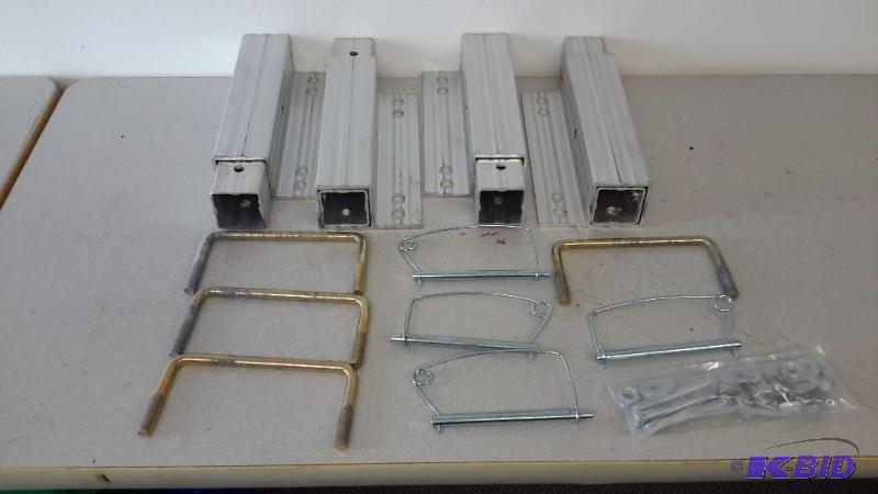 lot 10 image: dock parts