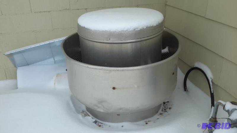 lot 101 image: Exhaust fan