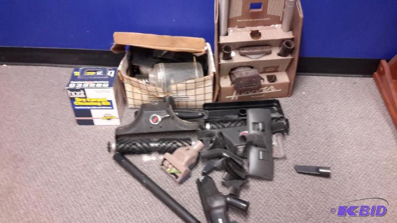 lot 108 image: dry cleaning kit new in box, misc vacuum
