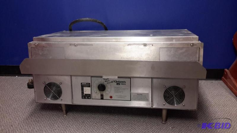 lot 74 image: Pizza oven