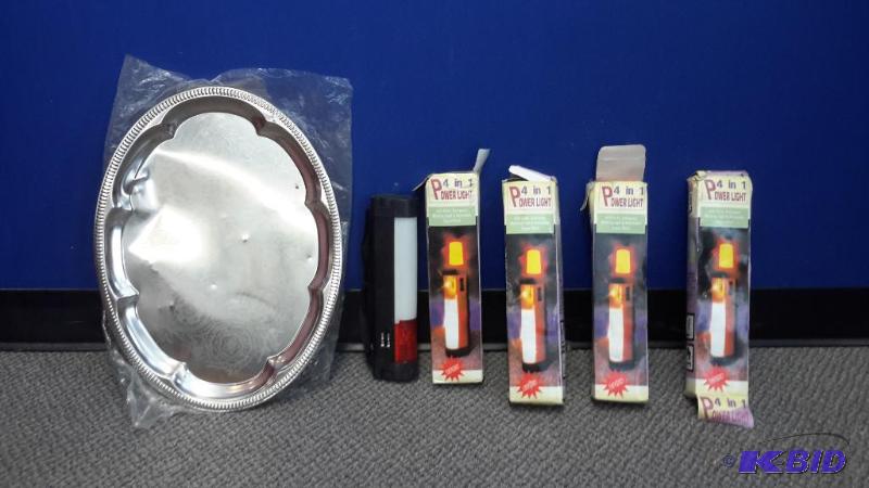 lot 83 image: 4 in 1 flashlights, serving platter