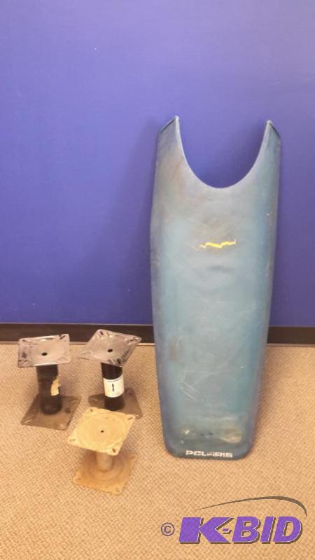 lot 96 image: Polaris PWC seat, Seat mounts