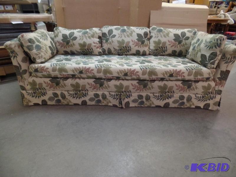 lot 3 image: Floral Design Sofa