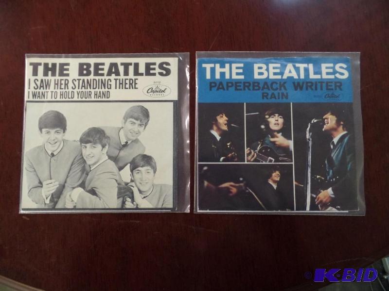 lot 47 image: Two Vintage 45 rpm Records of The Beatles