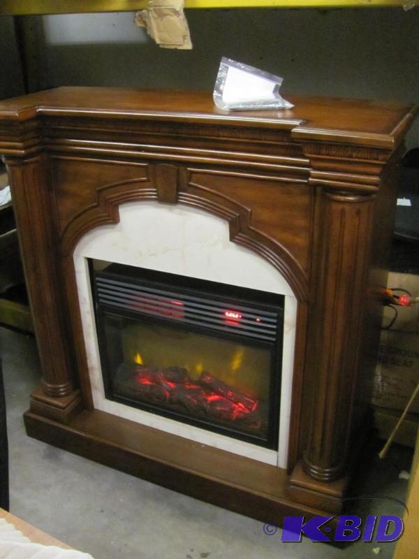 This NEW Electric Ventless Fireplace with Sim...