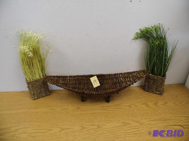 3 Piece Decorating Items