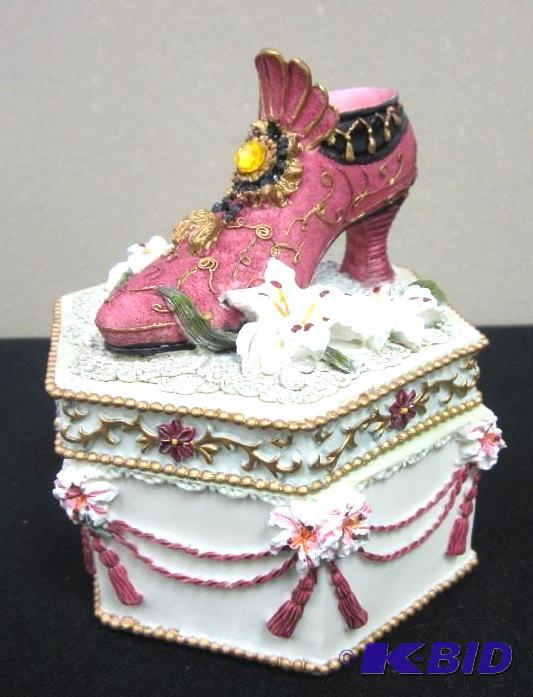 Musical Jewelry Trinket Box in Shoe Motif