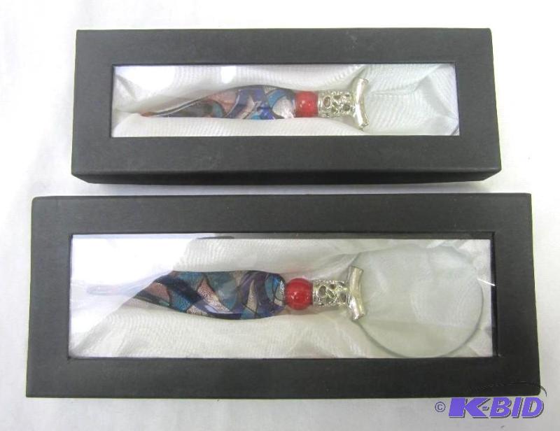 2 Glass Handle Magnifying Glasses