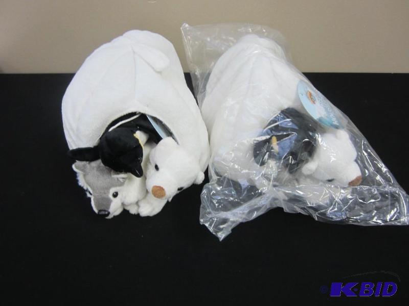 Lot of two Ice House Pals Plush