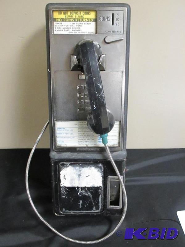 Vintage GTE Wall Hung Pay Telephone