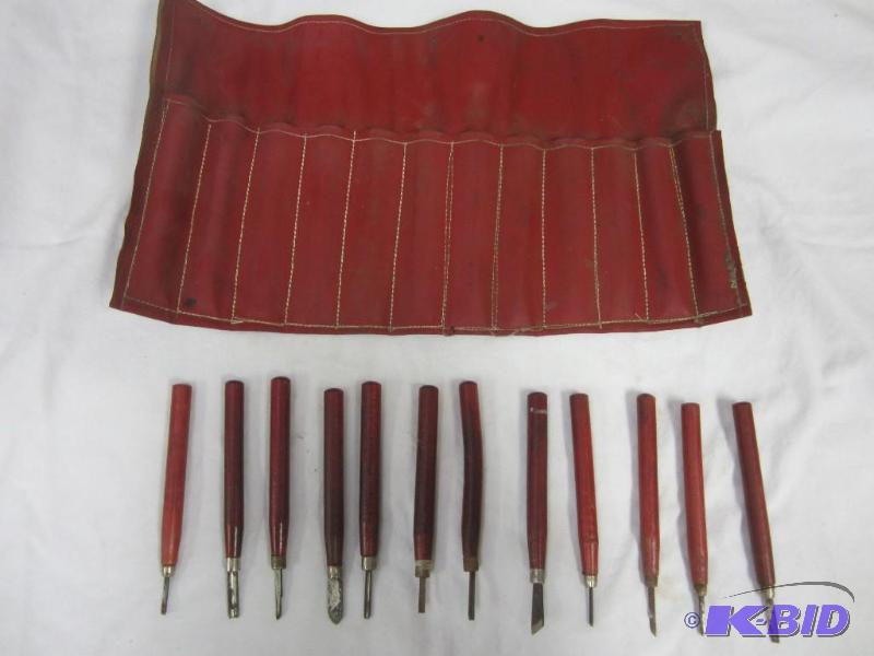 Wood carving tools
