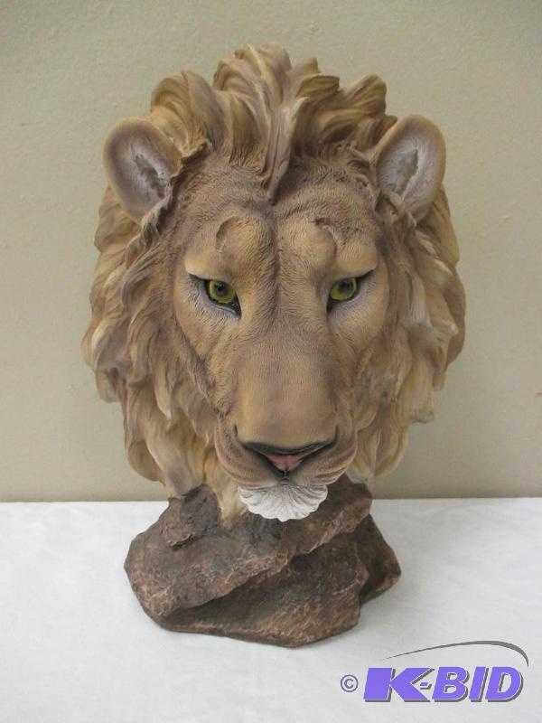 New Resin Lion Statue