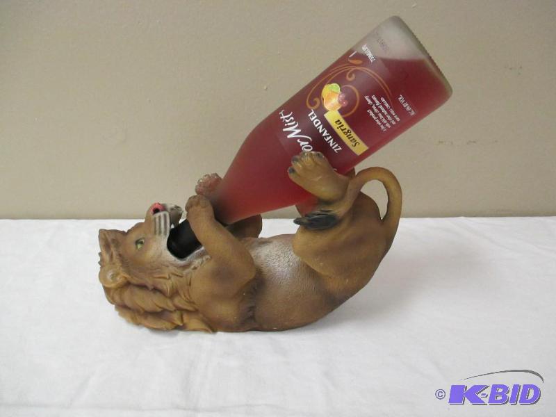 New Resin Lion Wine Bottle Holder