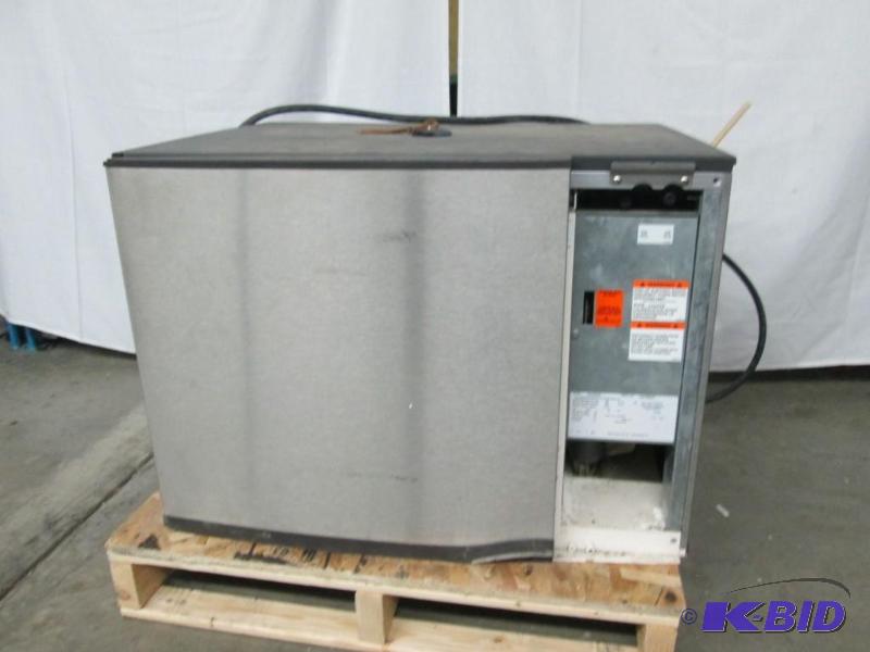 Manitowoc Ice Maker