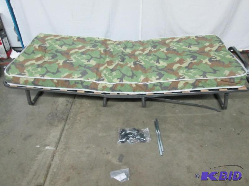 Camouflage Folding Rollaway Bed