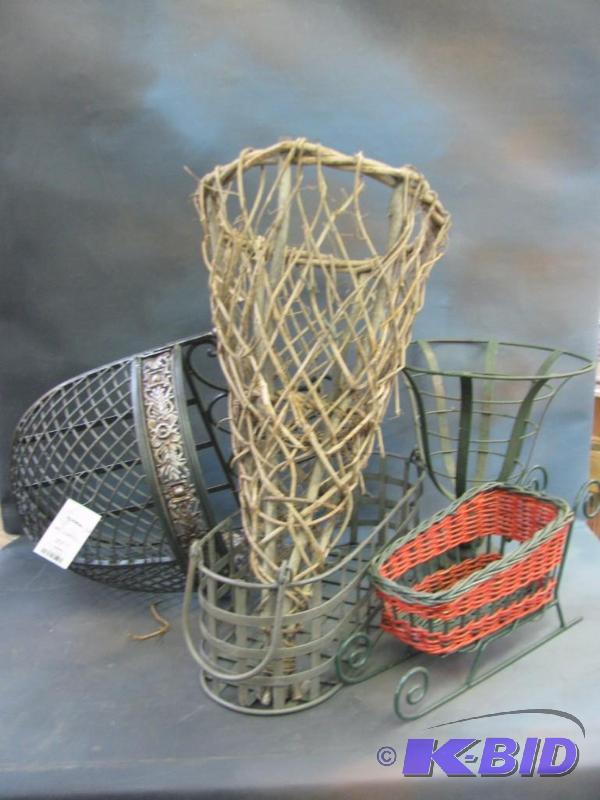 Plant Stands   Various sizes ...