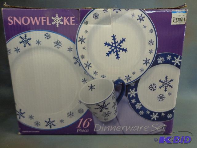 Meiwa&nbspSnowflake Dinnerware   Service for...