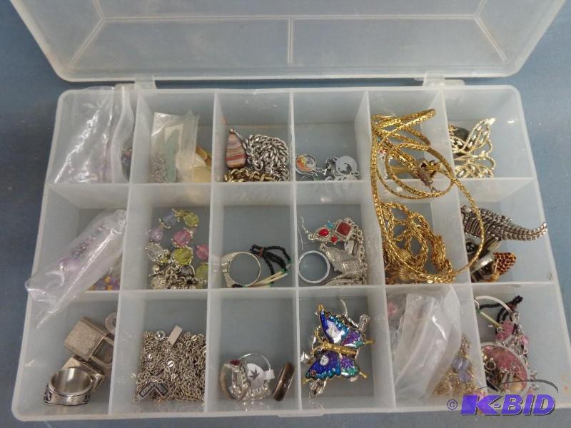 Assorted Jewelry   Earrings  Necklaces  Brooc...