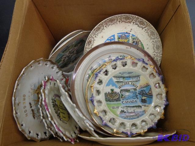 Assorted Decorative Plates   States  Pictures...