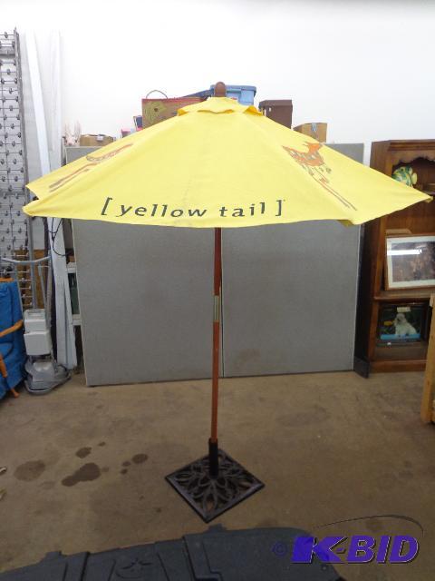 Outside Umbrella with Base   Yellow Tail Logo...