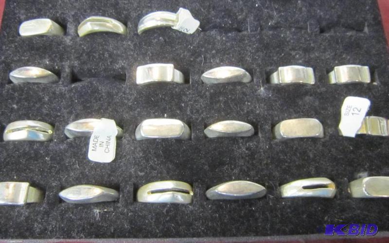 Lot of 20 Rings different sizes mostly Mens - NEW