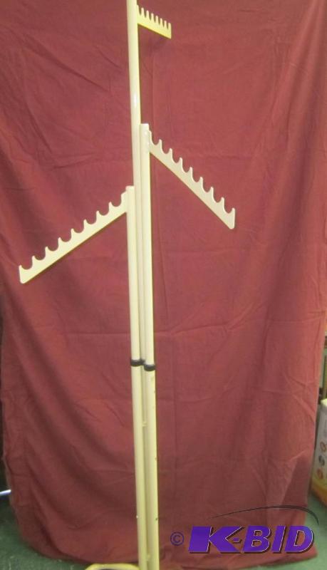 Adjustable rack