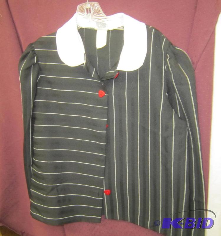 Black and White with Red Buttons - Manhattan Plaza - Size 18