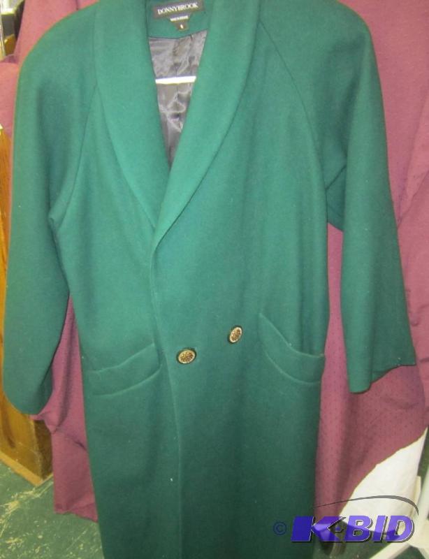 Donnybrook - Size 8 - Green Lined Full Length Winter Coat with Gold Buttons