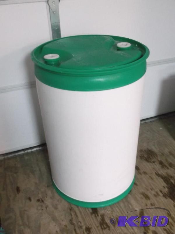 lot 103 image: Good clean 55 gallon food grade barrel....