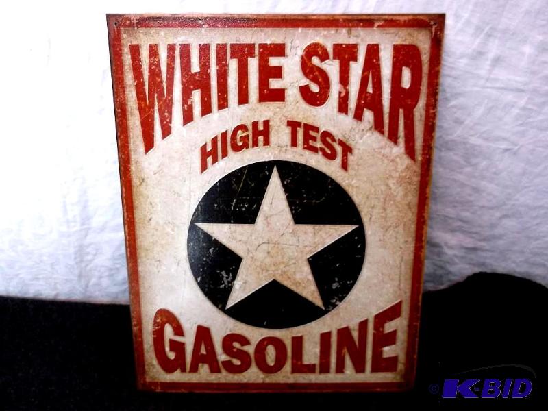 lot 19 image: Collectable White Star Gasoline sign measurin...