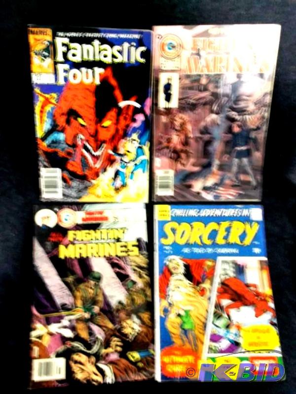 lot 41 image: Lot with 4 collectable comic books....