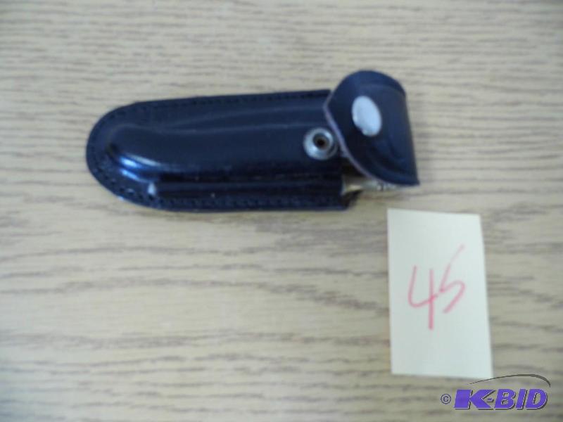lot 45 image: Knife