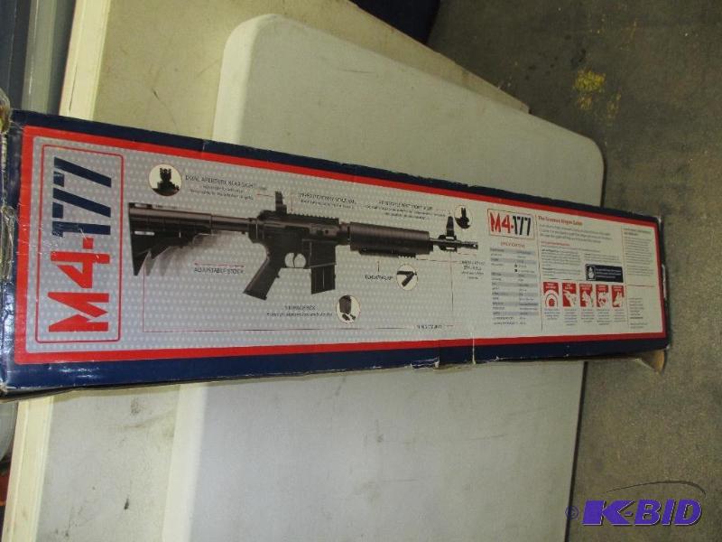 lot 10 image: Crosman M4-177 BB Gun
