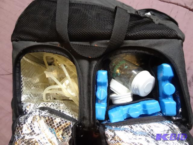 lot 102 image: Hollister Purely Yours breast pump in insulat...
