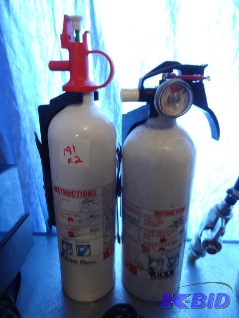 lot 191 image: 2 small fire extinguishers, 1 has gauge and i...